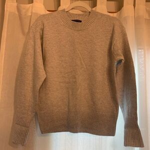 Banana Republic Light Gray sweater